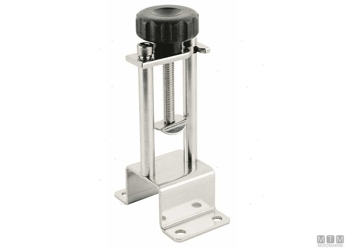 Fixed chain fairlead Rising 1, 200 mm, in AISI 316 stainless steel - original photo Motomarine Srl