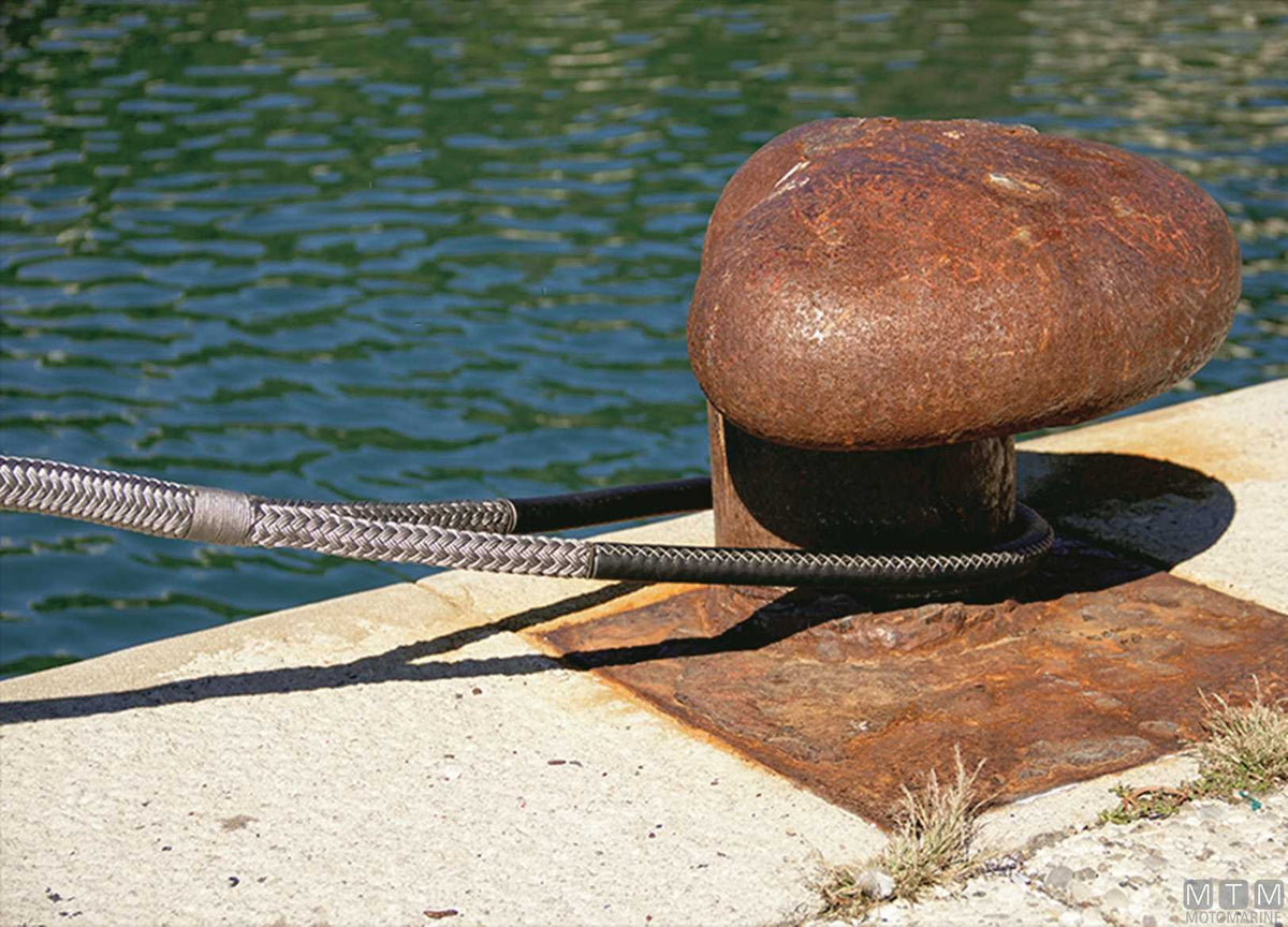 Grey braided mooring line with black leather-covered eye, 75 cm, Ø28 mm, 20 m - original photo Motomarine Srl