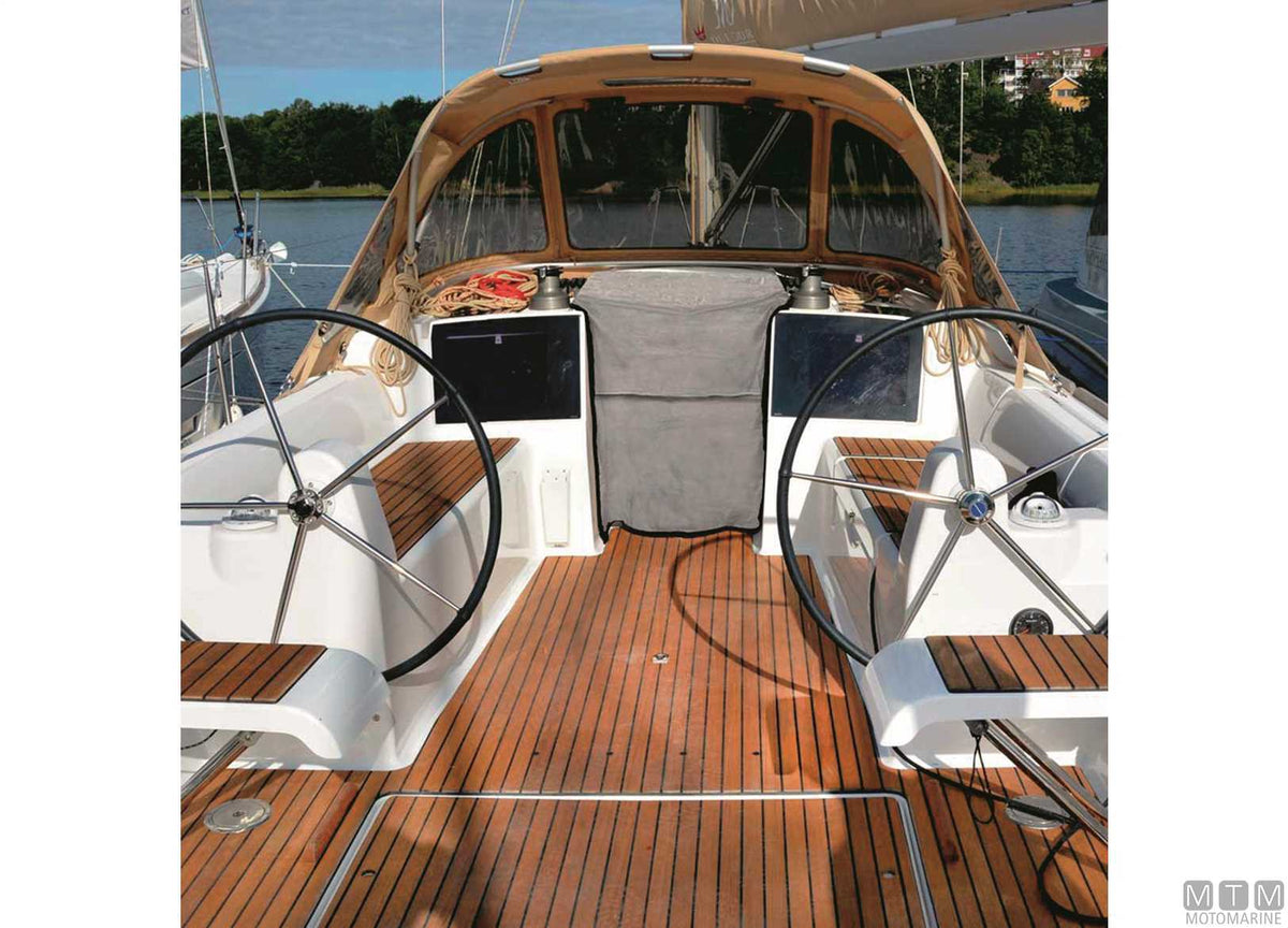 Water Line deck hatch blackout screen - original photo Motomarine Srl