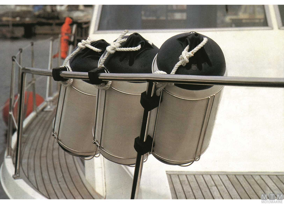NAWA modular fender holder Ø230 mm stainless steel 316 - original photo Motomarine Srl