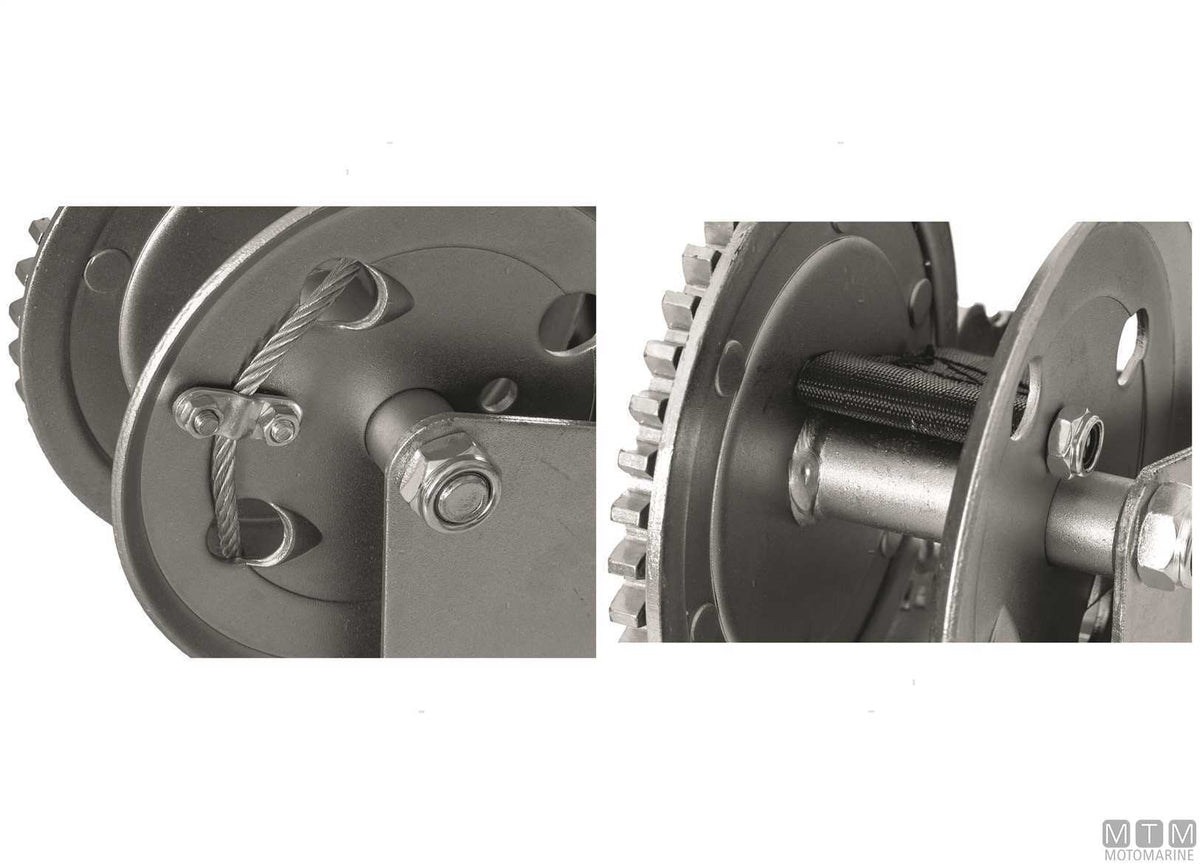 Manual trailer winch pull 540 kg - original photo Motomarine Srl